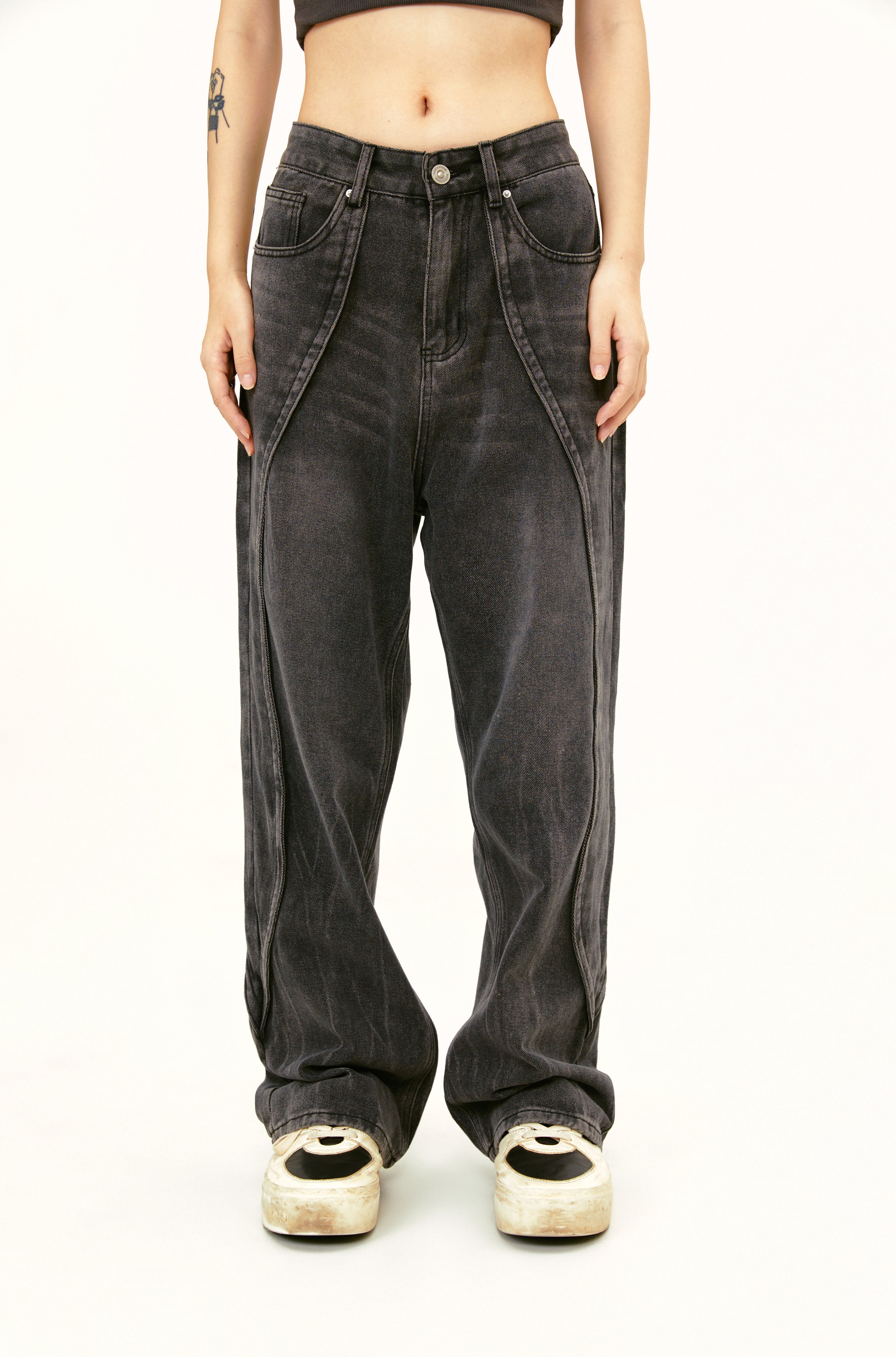 B66 Straight Leg Jeans