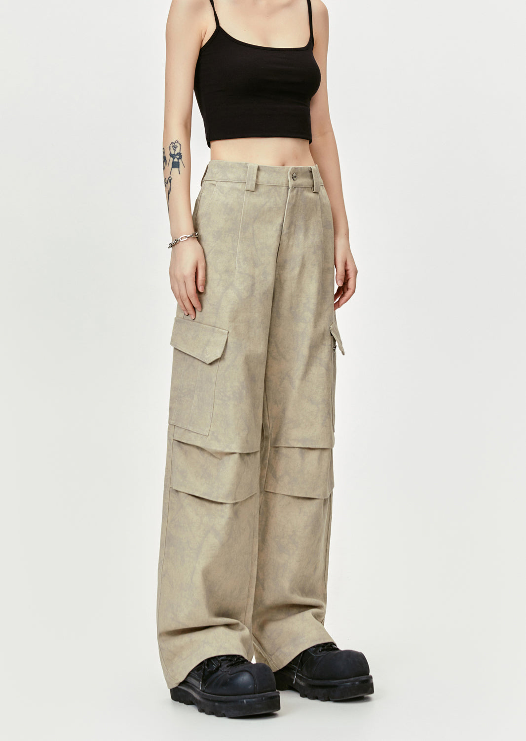 Amii Mold Pants