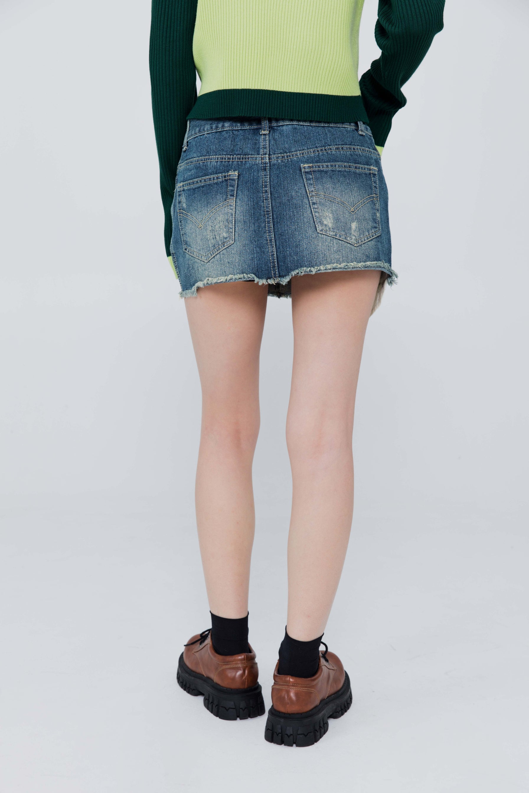 Pocket Out Skirt